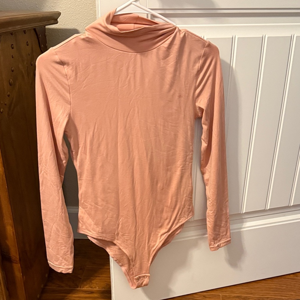 ReoRia Soft Pink Long Sleeve Bodysuit